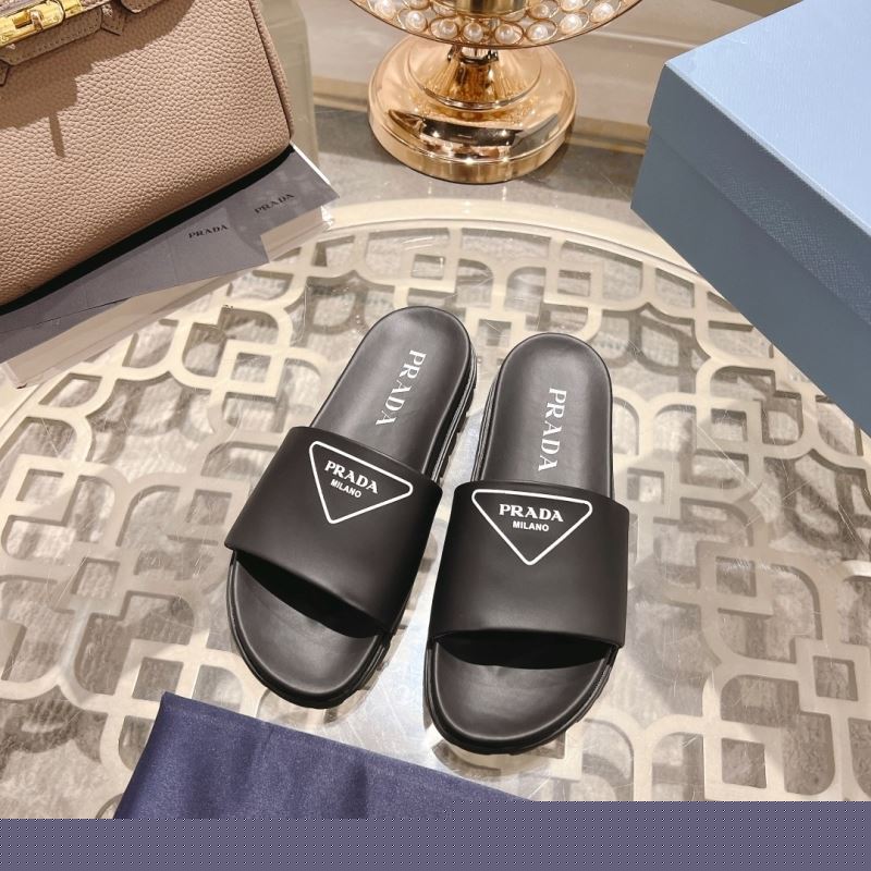 Pra*a slippers